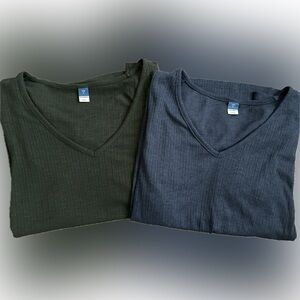 V-Neck Tops in Forest Green and Navy
